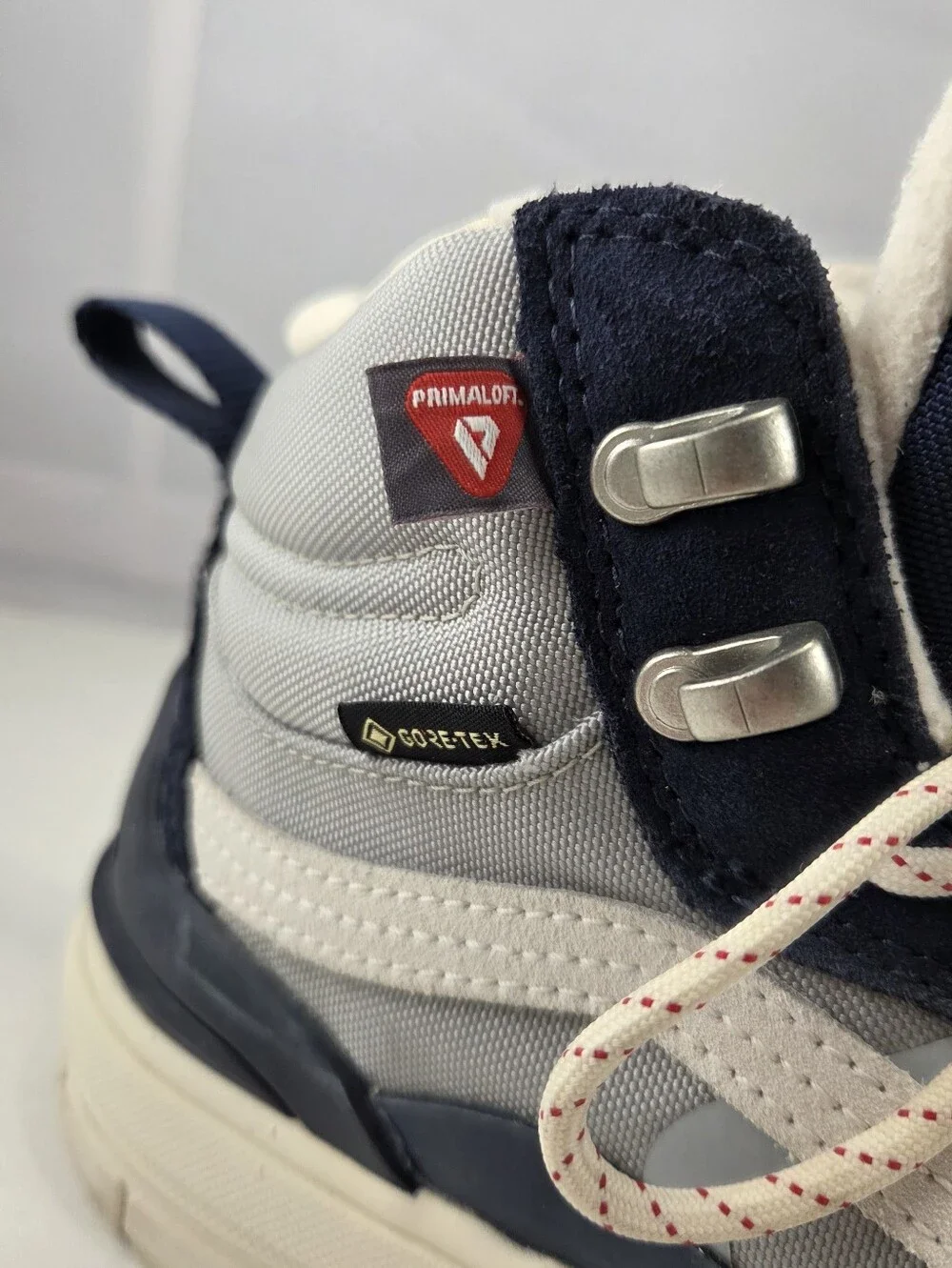 Unisex Vans UltraRange EXO Hi GORE-TEX MTE-2 Navy Boots, 6 (4.5 mens)